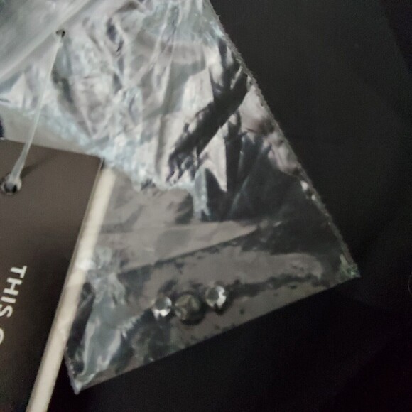 Carole Little Shirt XL Black Velvet Rhinestones Long Sleeve - Defect - Picture 4 of 14